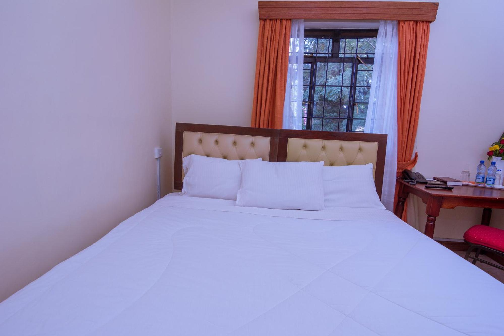 Chak Guesthouse & Conference Center Nairobi Ngoại thất bức ảnh