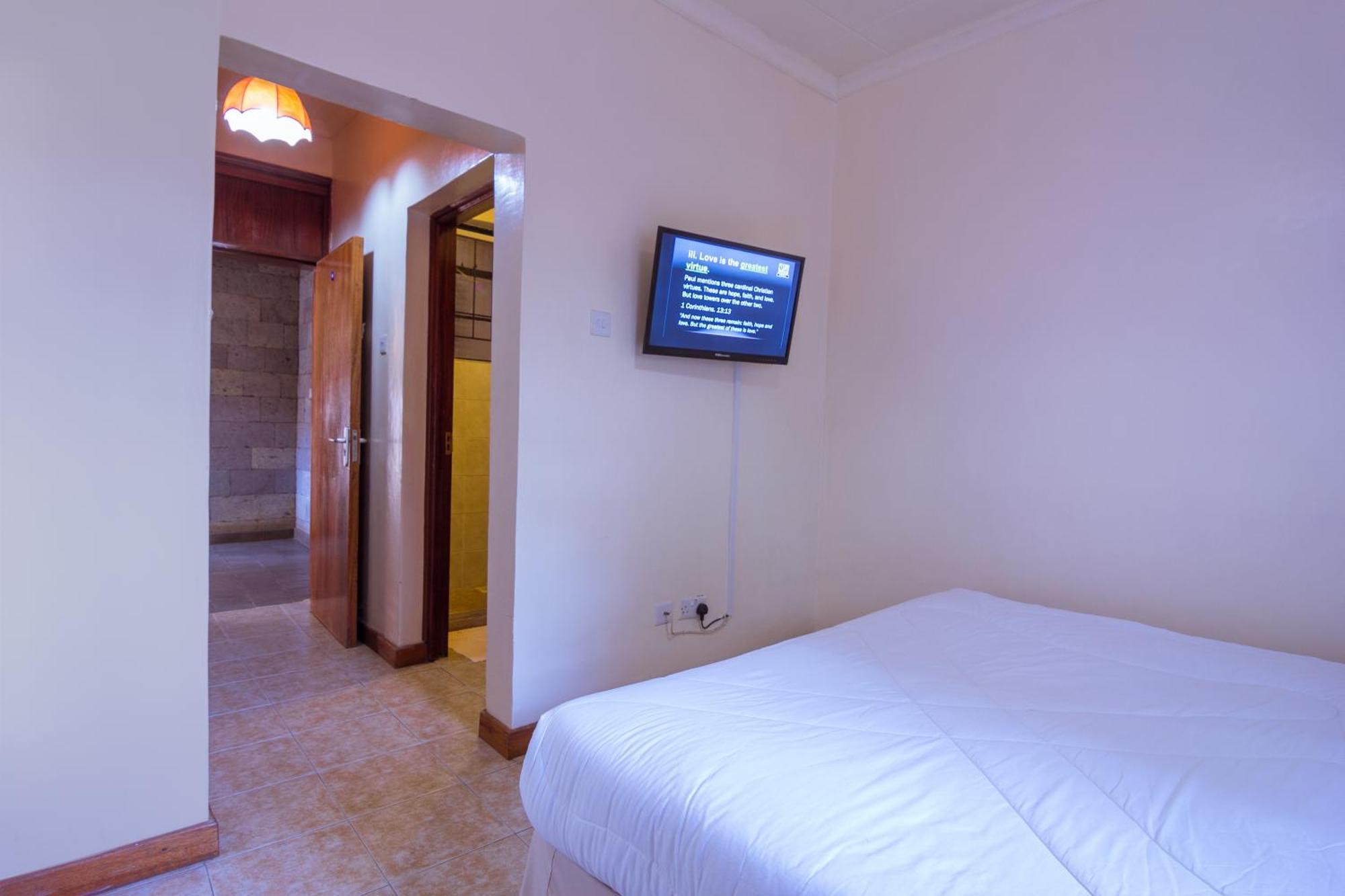 Chak Guesthouse & Conference Center Nairobi Ngoại thất bức ảnh