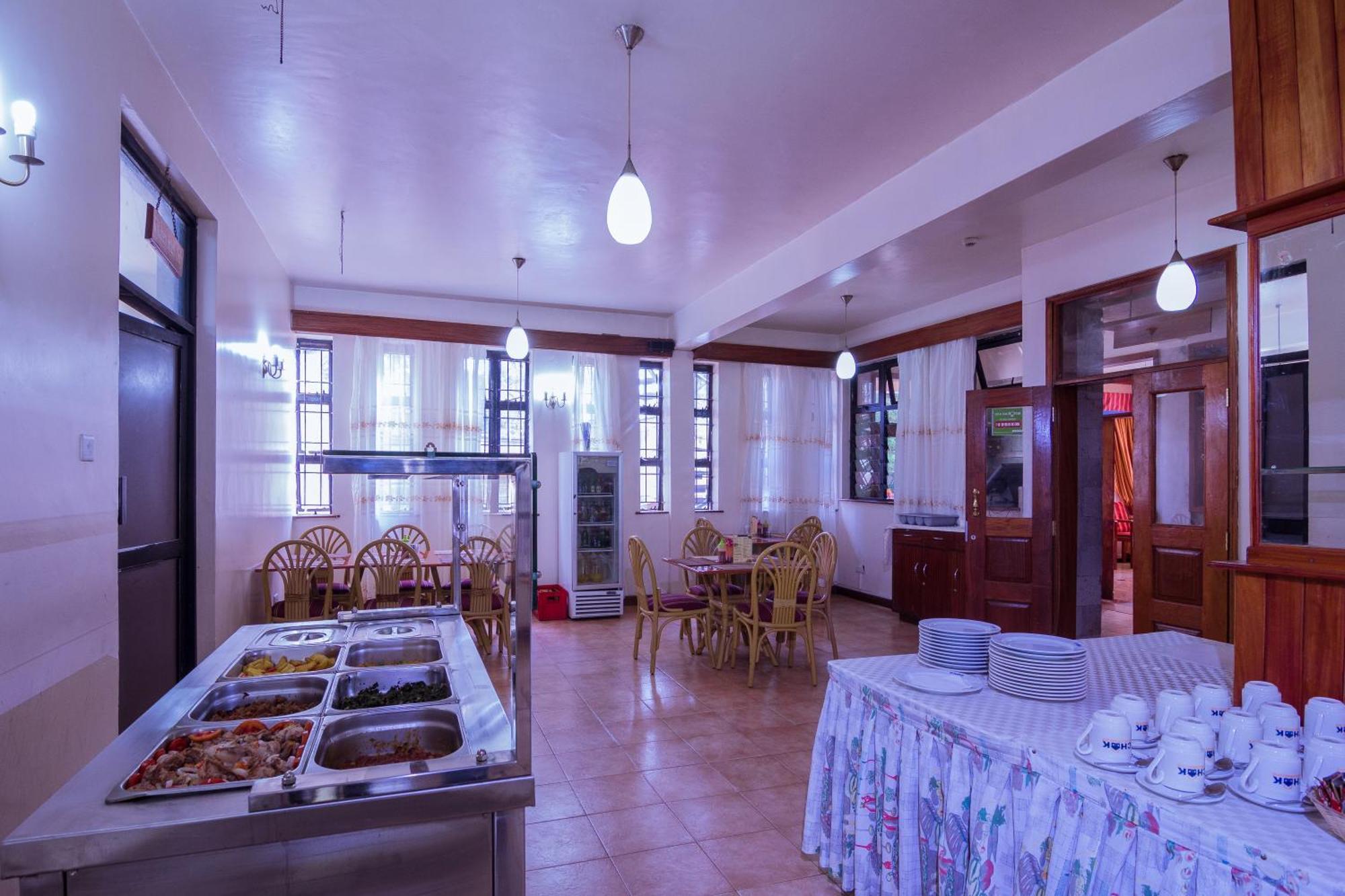 Chak Guesthouse & Conference Center Nairobi Ngoại thất bức ảnh