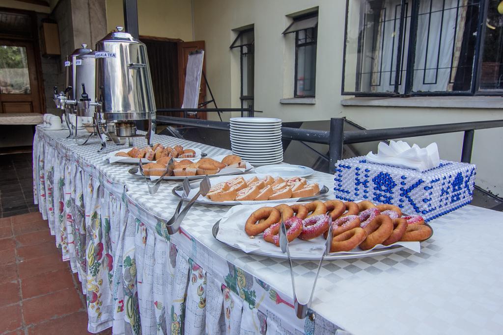 Chak Guesthouse & Conference Center Nairobi Ngoại thất bức ảnh