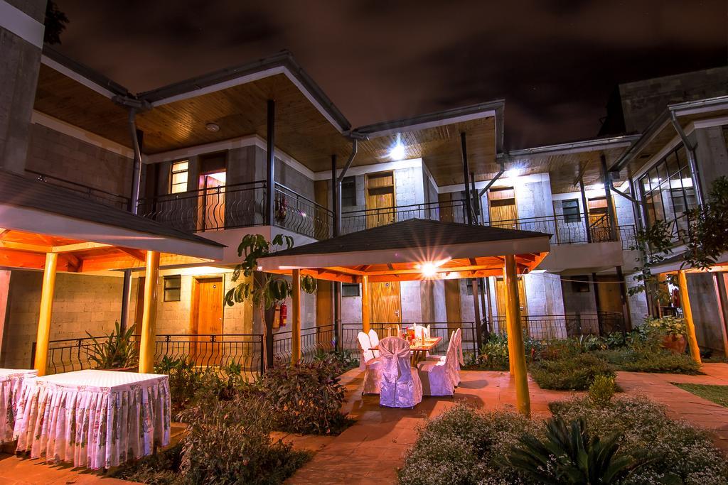 Chak Guesthouse & Conference Center Nairobi Ngoại thất bức ảnh