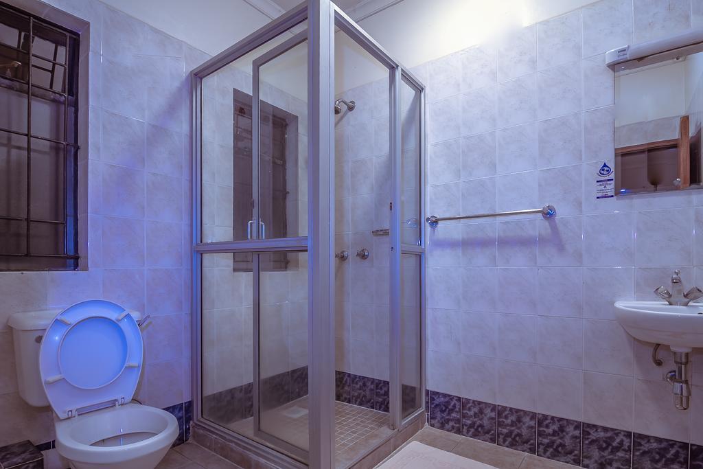 Chak Guesthouse & Conference Center Nairobi Ngoại thất bức ảnh