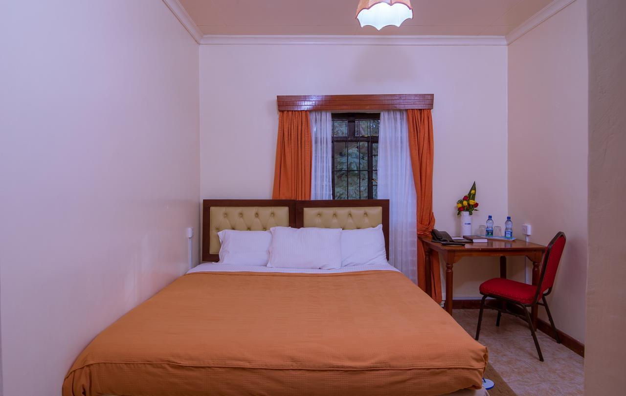 Chak Guesthouse & Conference Center Nairobi Ngoại thất bức ảnh